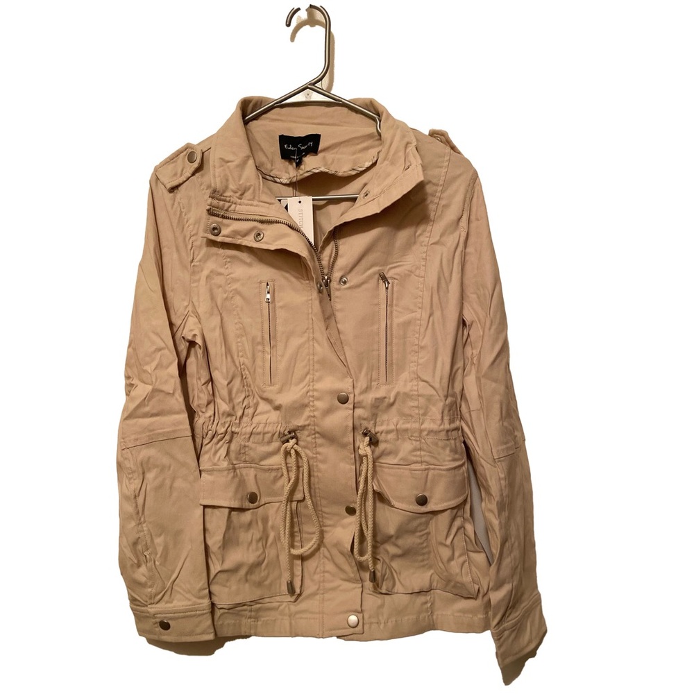 Beige Liana Cargo jacket !